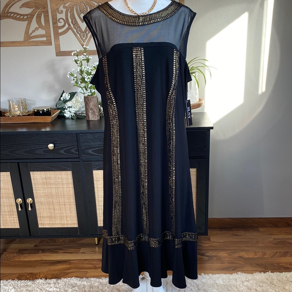 SLNY Black and Gold Cocktail Dress